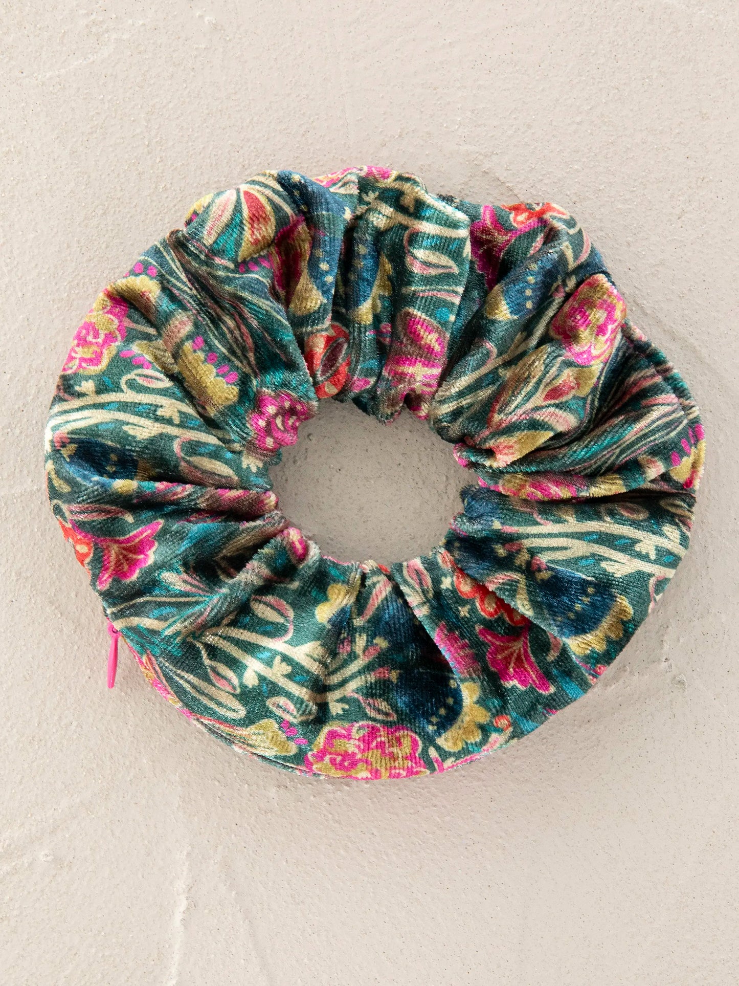 Hideaway Scrunchie - Green Lined Floral