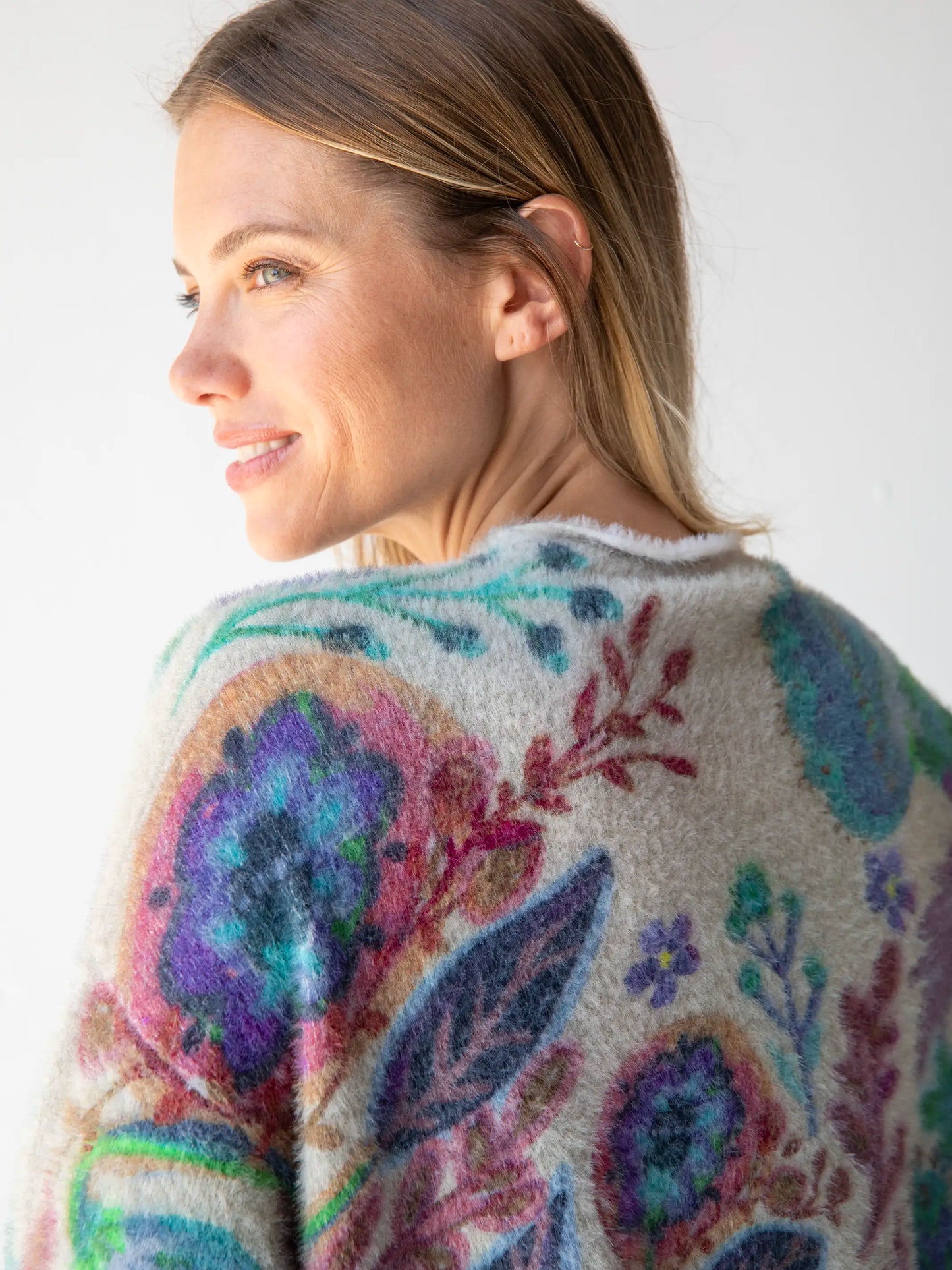 Cashmere-Like Fuzzy Pullover Sweater - Ash Folk Flower