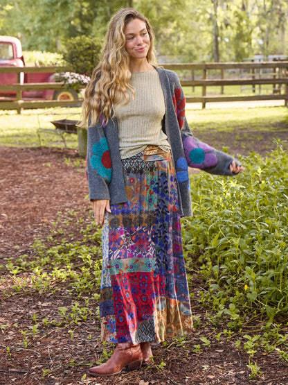 Lexie Intarsia Cardigan Sweater - Charcoal Daisies