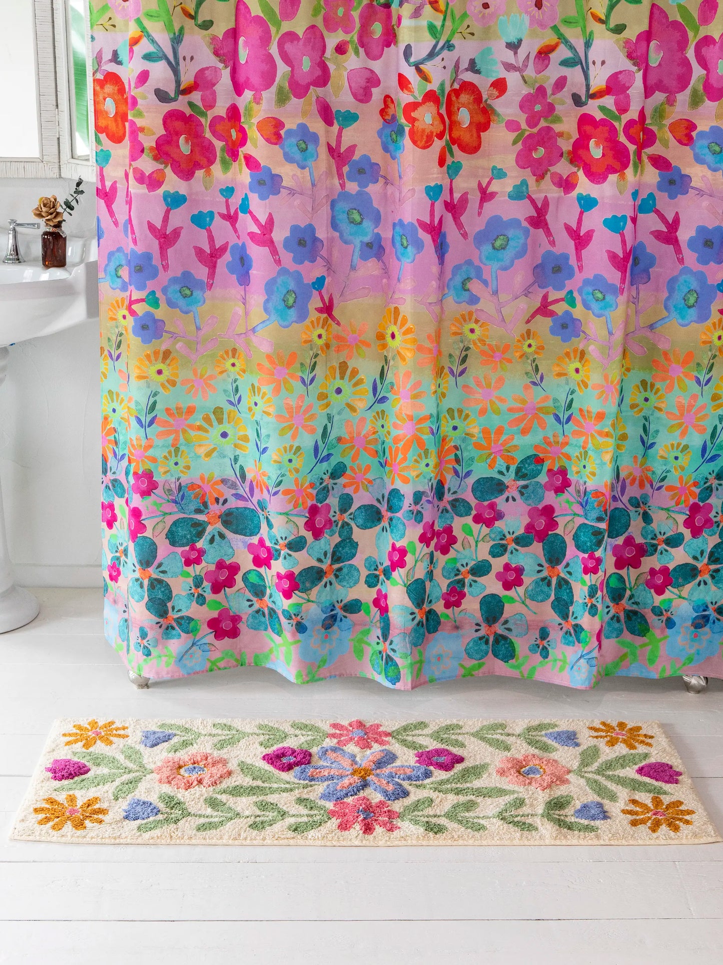 Tufted Runner Bath Mat - Taupe Folk Floral