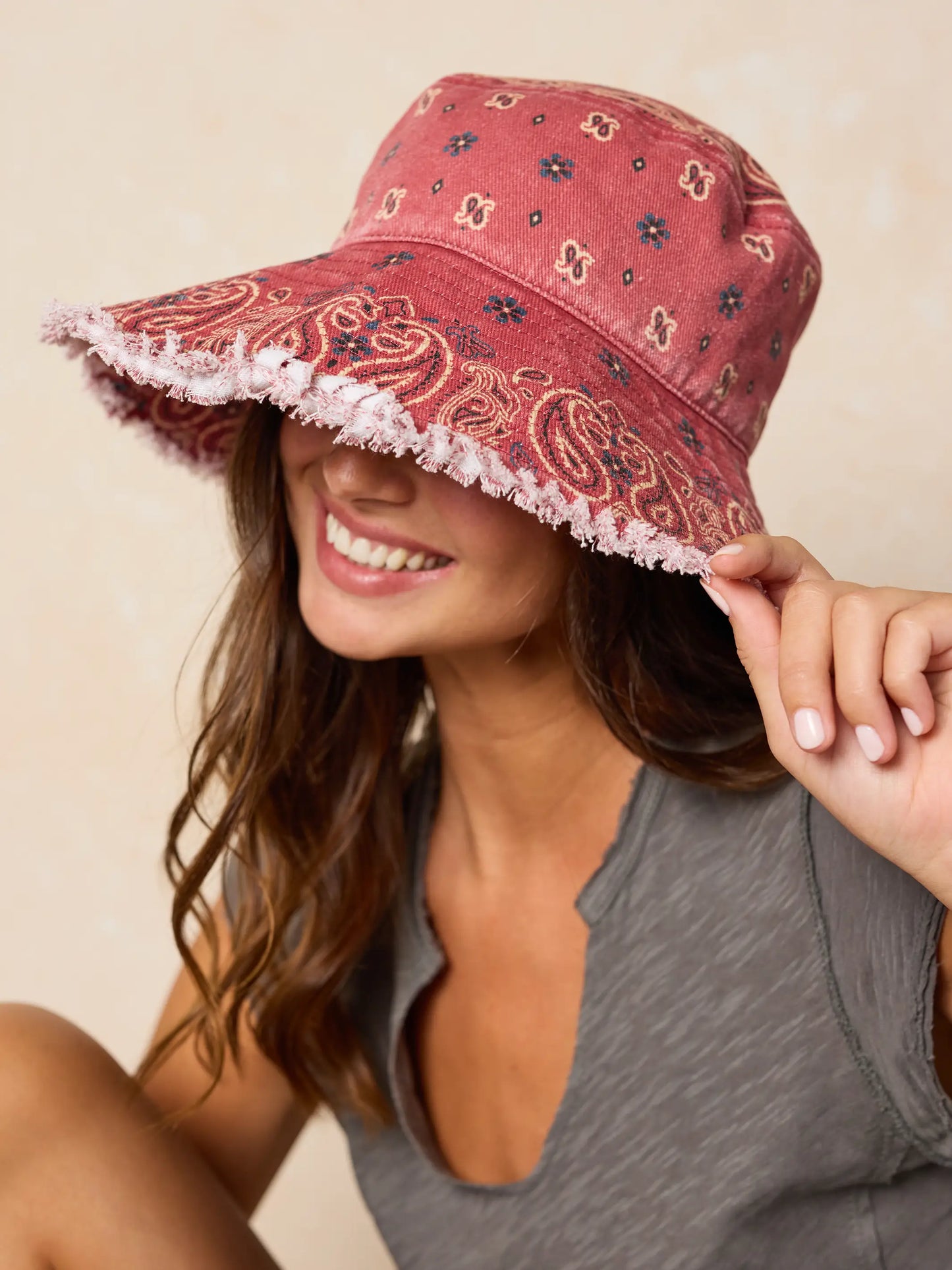 Sandy Days Bucket Hat - Brick Red Bandana