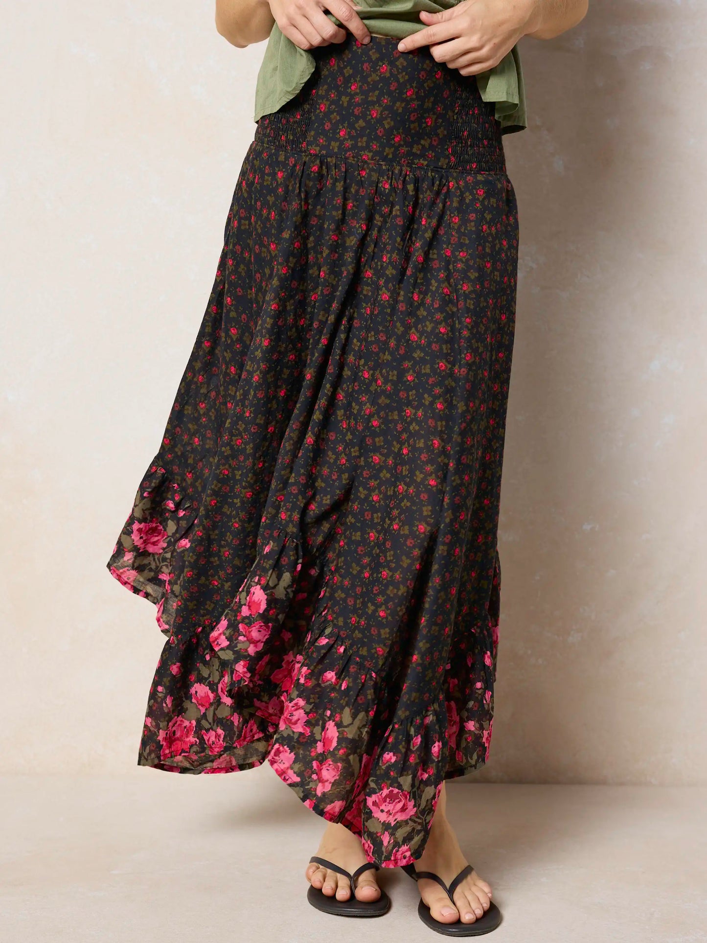 Feelin' Alive Convertible Midi Skirt - Black Fuchsia Floral