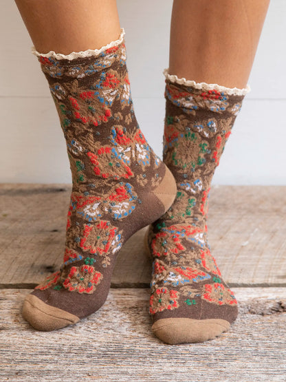 Blossom Crew Socks & Scrunchie, Set of 3 - Rust